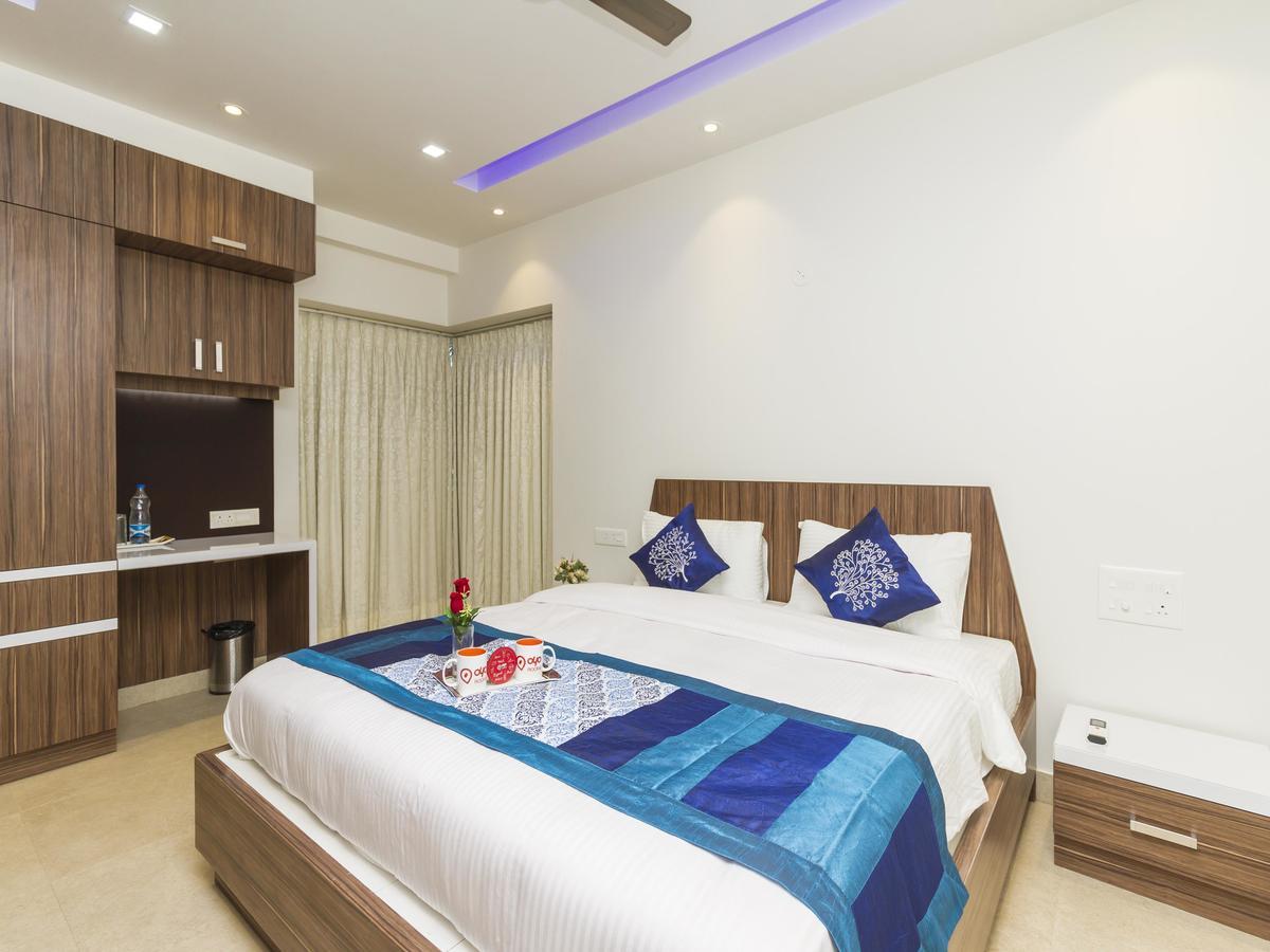 Oyo 2132 Apartment Aditya Residency Bangalore Buitenkant foto