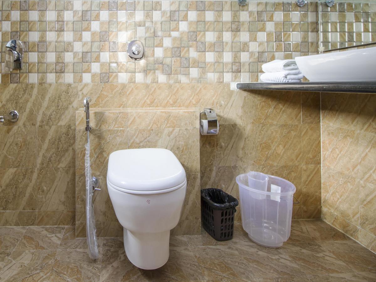 Oyo 2132 Apartment Aditya Residency Bangalore Buitenkant foto