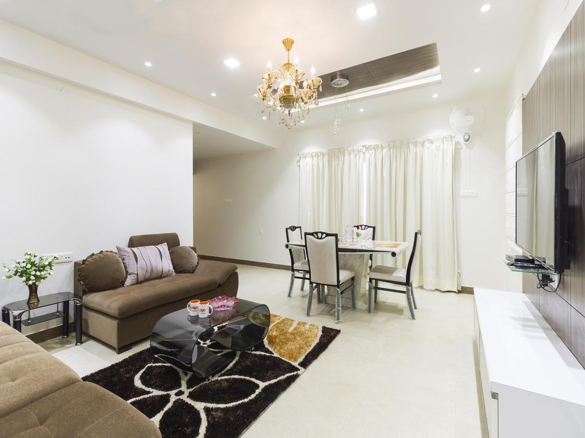 Oyo 2132 Apartment Aditya Residency Bangalore Buitenkant foto