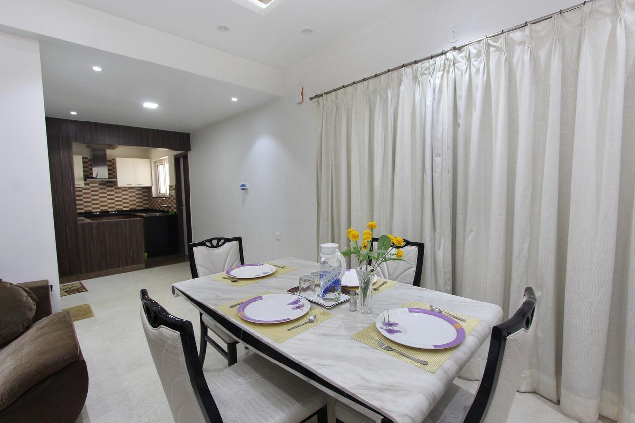 Oyo 2132 Apartment Aditya Residency Bangalore Buitenkant foto